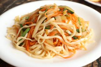 非常好吃的时蔬炒面。