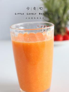 可依个人口味，适当添加一些蜂蜜或者糖，口感更佳哦。