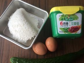 准备食材。