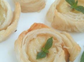 外边酥脆，内里香甜，简直不能再好吃！