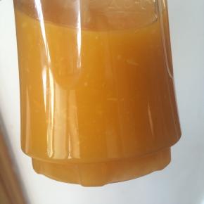 爽滑细腻的芒果泥就做好了，香甜可口！