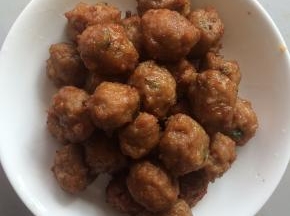 肉丸适量。