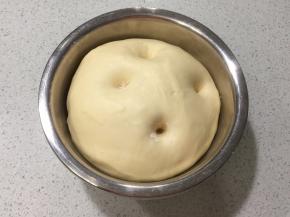 放到温暖处发酵到2倍大，