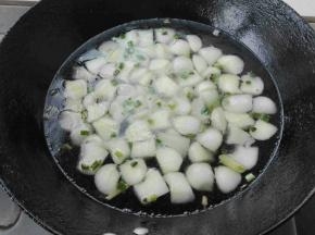 倒入水（多点）