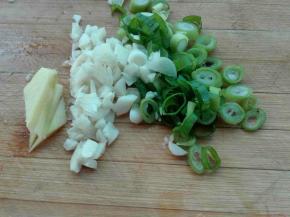 切好葱姜蒜