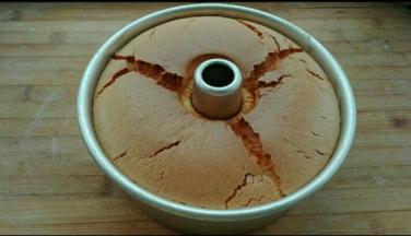 烤箱预热，上下火130度，50分钟（请根据自家烤箱实际温度操作）