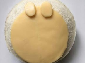 用大吸管压出眼睛