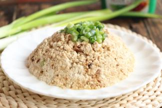 撒上葱花即可食用了。