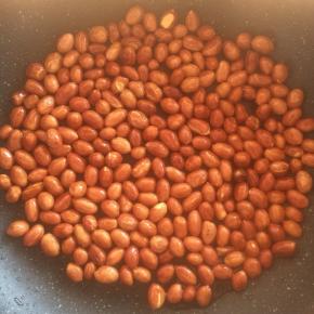 全程大约炒了10分钟，期间不断翻炒，以免受热不均。