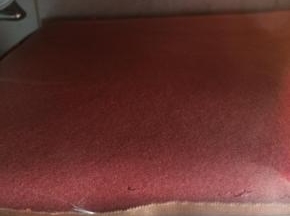 烤箱预热，上下火160度30分钟。具体温度视自家烤箱情况而定。