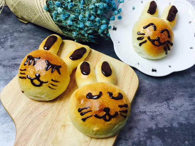 小兔子巧克力面包