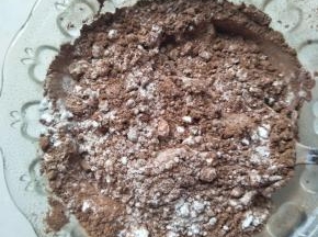 将粉类全混合备用