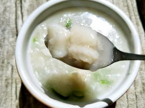 细腻洁白的肉质，营养丰富，口味鲜香，有入口就化之感