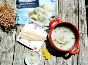 鲽鱼源自于阿拉斯加，生长在无污染，高纬度寒冷的深海海域，丰富的海洋养料使鲽鱼的营养价值非常高。是特有珍稀鱼种，全年限量捕获 。很感谢能吃到这样的美味。