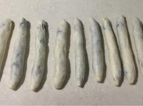 包裹好的长条不要露出其他颜色。