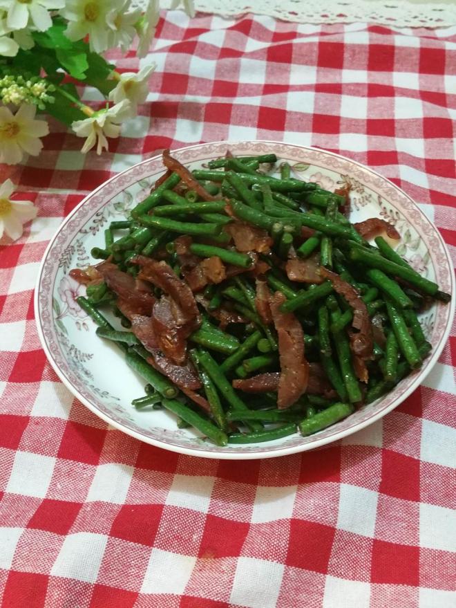 腊肠豇豆