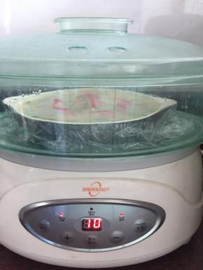 放入蒸锅里蒸10分钟