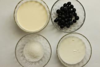 准备好所有的材料，淡奶油必须是提前冷藏过的