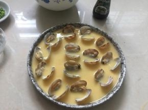 再用保鲜膜封住
