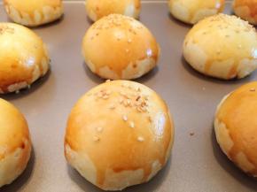 开始变金黄色了