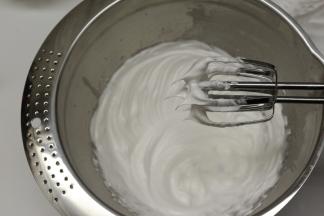 继续打到提起打蛋头形成硬性尖勾