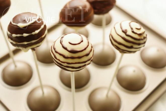 巧克力棒棒糖蛋糕