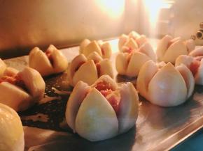 烤箱中层上下火175度烤25分钟