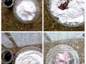材料:一包面粉，100克桑葚汁，小葱一根意大利肉酱一包。
做法:分多次少许慢慢倒入桑葚汁，用筷子搅拌成小细粒，成大块状后面用手和成硬面团。