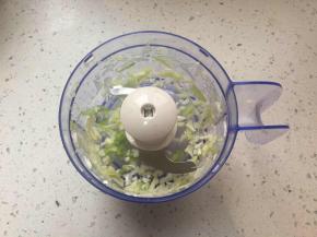 葱用料理机打碎