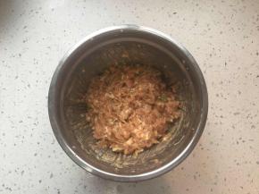 最后肉馅是这个状态