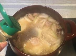 加盐，关火，加胡椒粉