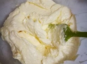 搅打到光滑细腻