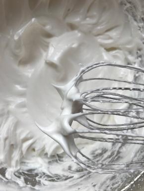 最后打至干性发泡