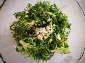 拌匀，腌一会更入味，就成这样了