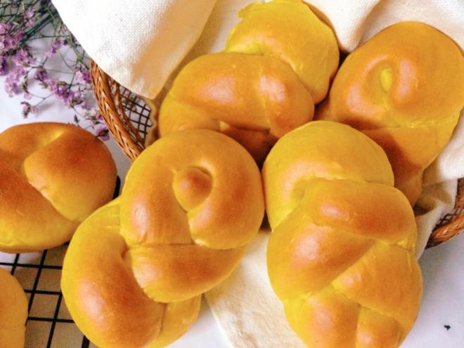 南瓜麻花面包