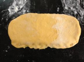 5、翻面后压薄长底边