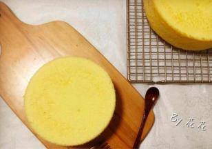 出炉倒扣1小时以上，然后脱模。