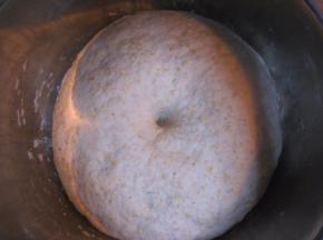 面团发酵至2.5倍大即可；