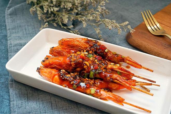 油焖竹签大虾