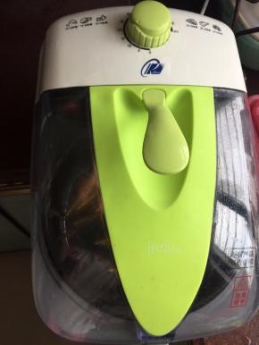 盖上锅盖焖炸2分钟