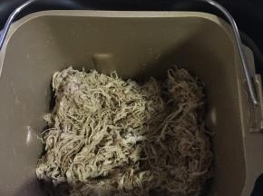 搅拌好肉，先果酱程序1小时20分钟