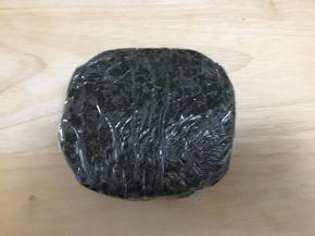 包紧压实后放入冰箱冷藏10分钟