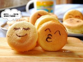 “睡着后好像被偷吻了嘻嘻~~”