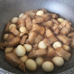 加入鹌鹑蛋大火烧开