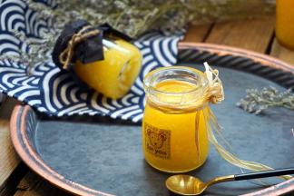 事先做好凤梨果酱