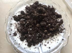 放入酸奶中搅拌均匀