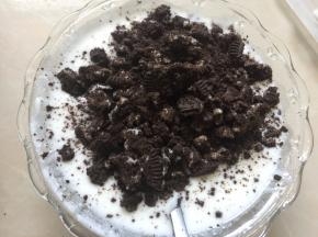 放入酸奶中搅拌均匀