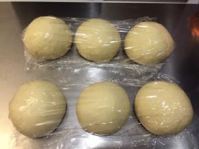 分别搓圆，静置20分钟