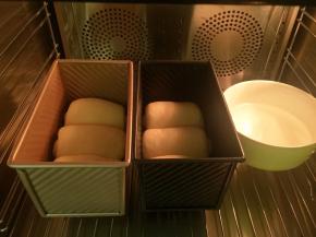 烤箱启动发酵功能38度，55-60分钟