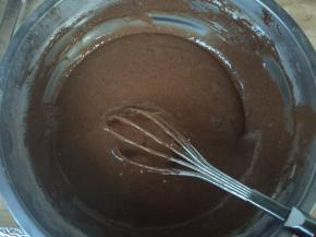 无规则混合搅拌均匀至无颗粒。